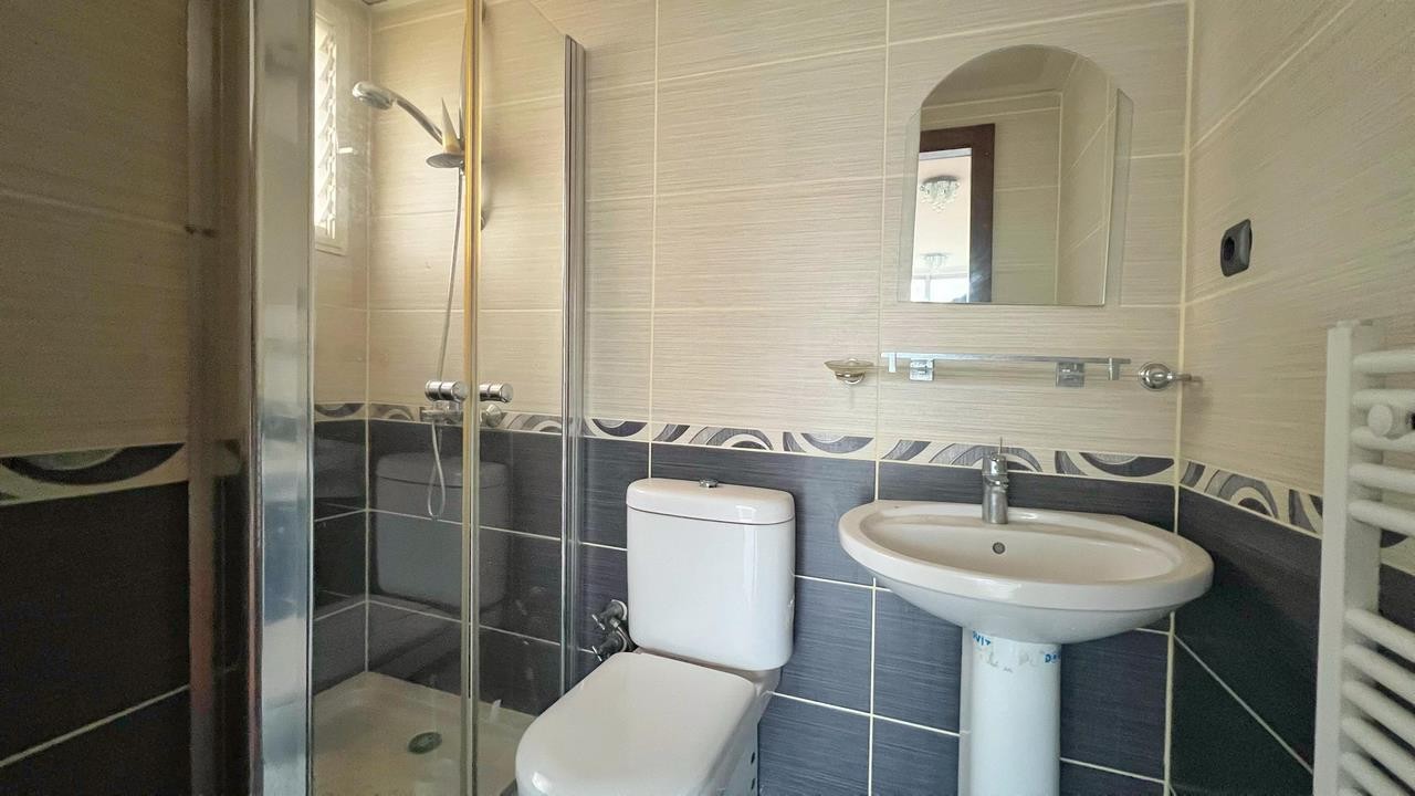 PRIVATE DETACHED VILLA  WITH SEA VIEW IN MARINA AREA