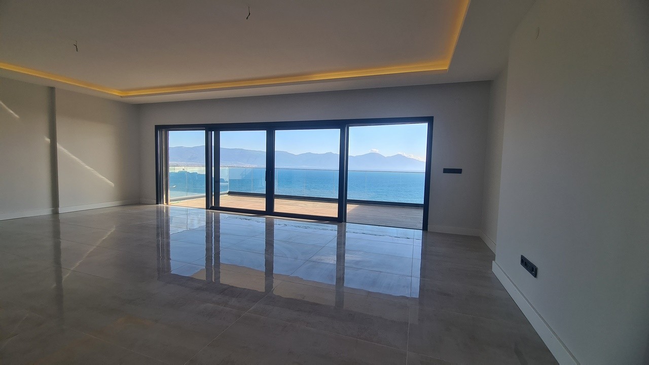 Private Apartment with Ocean View