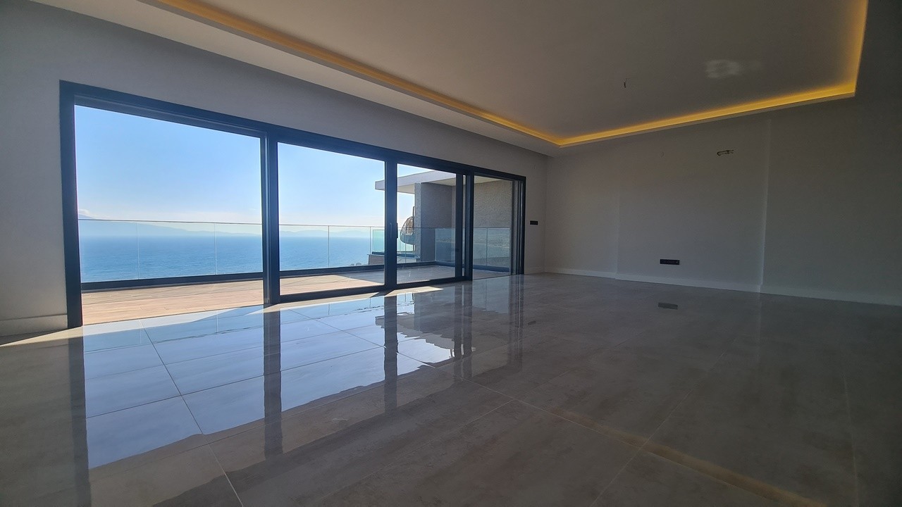 Private Apartment with Ocean View