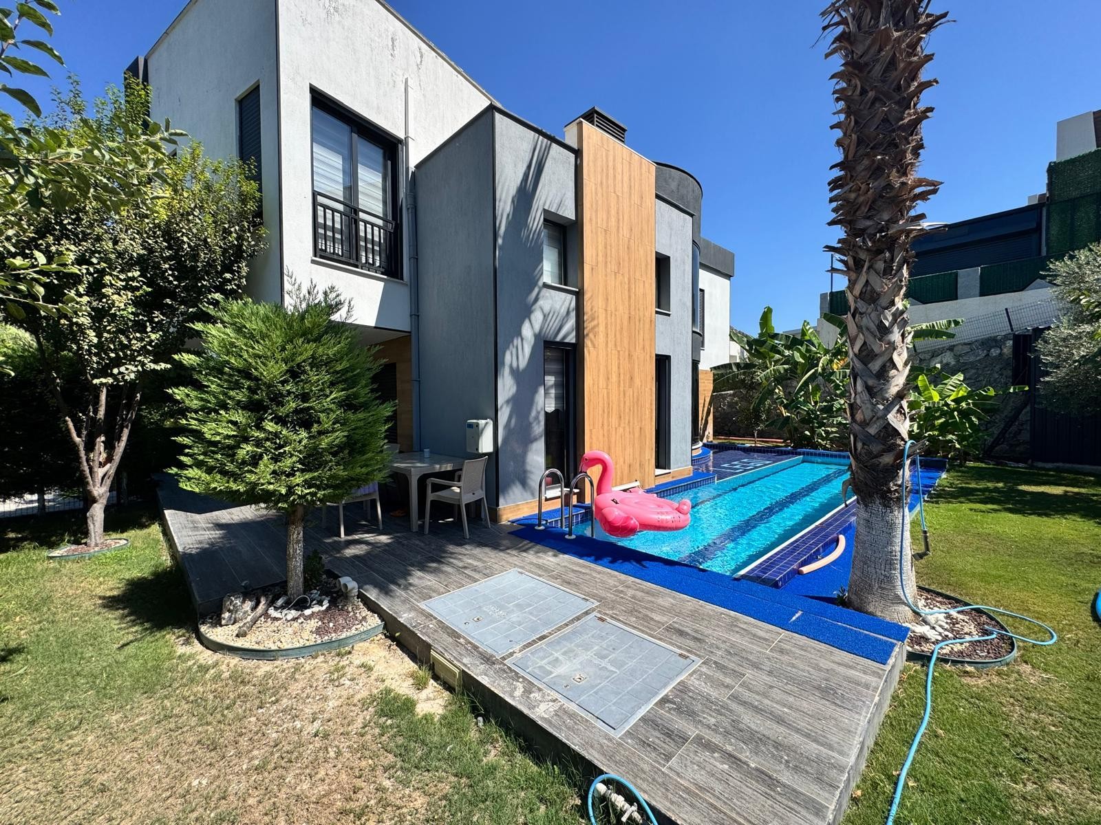 Private Pool, Full Privacy, Fully Furnished 4+1 Villa – In a Boutique Complex!