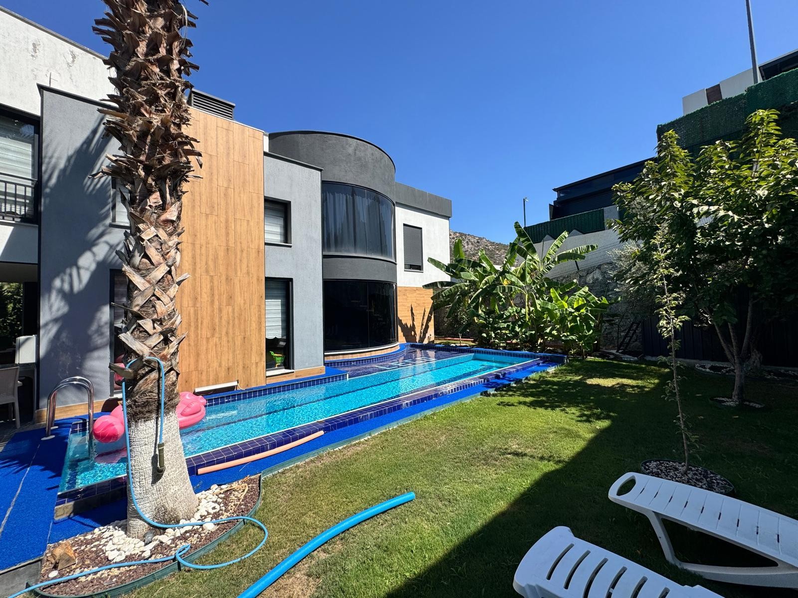 Private Pool, Full Privacy, Fully Furnished 4+1 Villa – In a Boutique Complex!