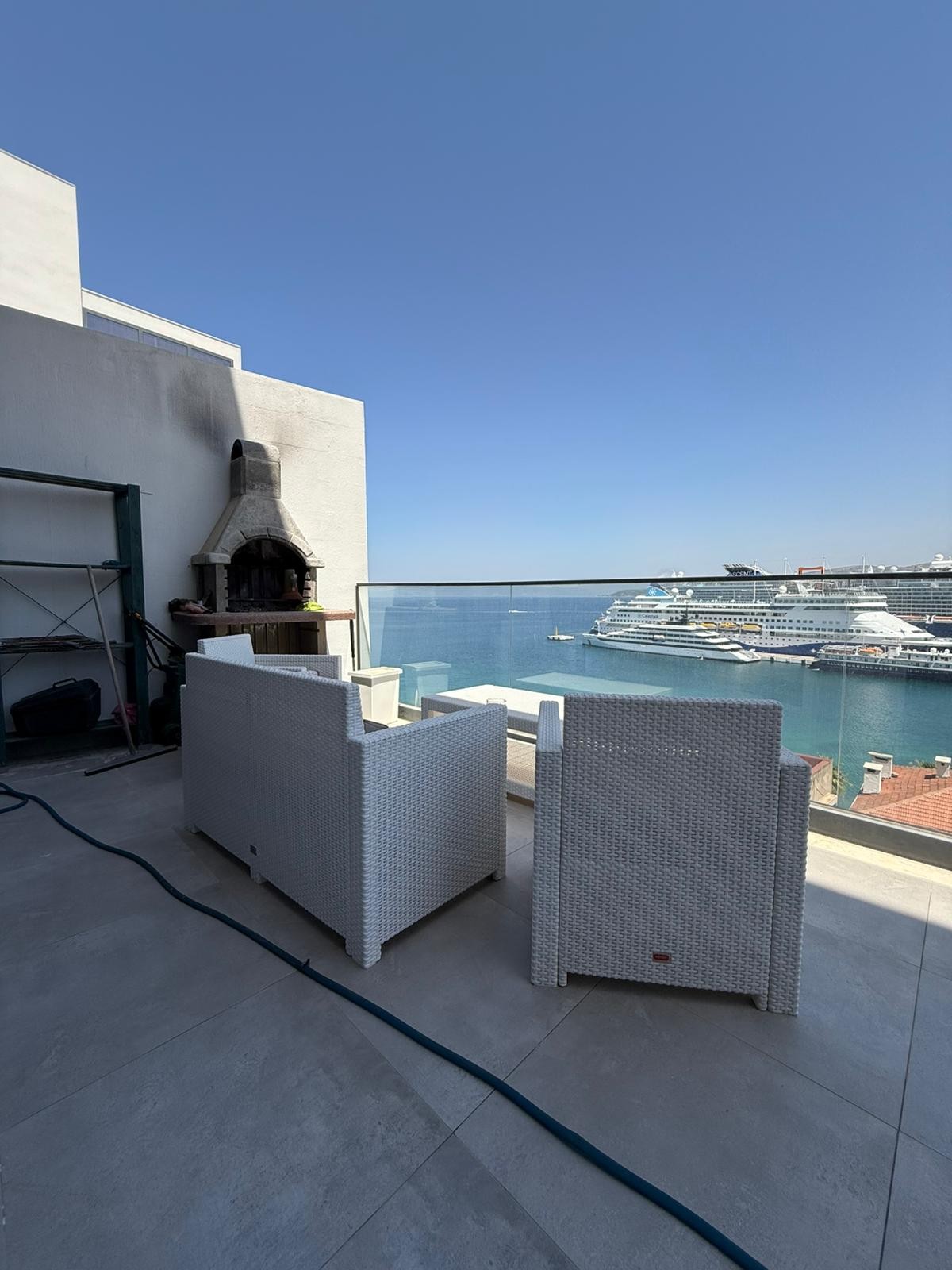 An Exclusive Seafront Villa in the Heart of Kuşadası