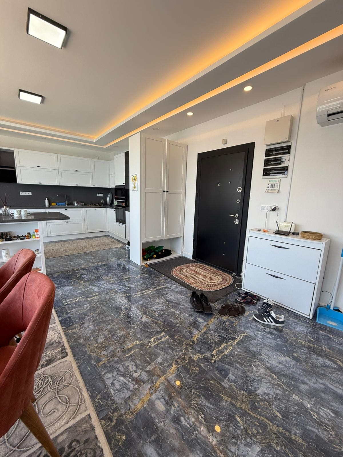 An Exclusive Seafront Villa in the Heart of Kuşadası