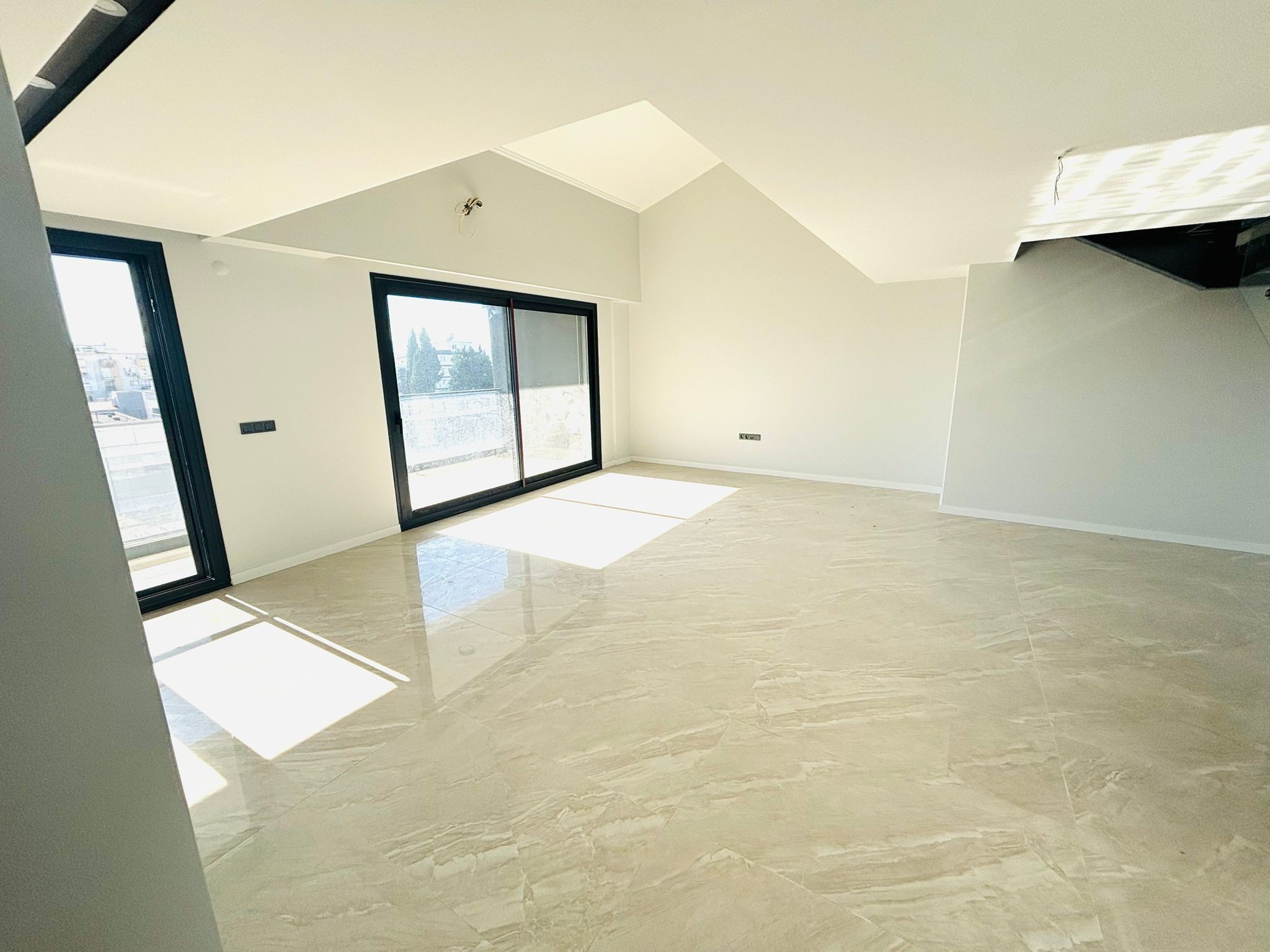 Luxury Loft Apartment Where Comfort Meets Elegance in Kadınlar Denizi, Kuşadası