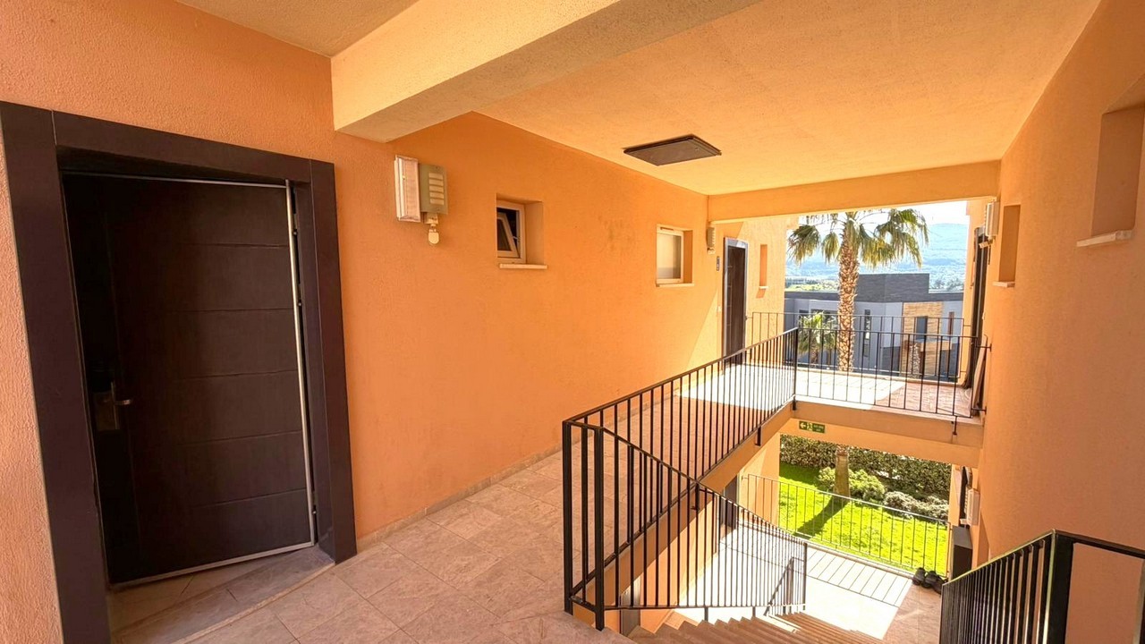 2 Bed Furnished Penthouse Apartment in Golf & Spa Resort in Kusadasi