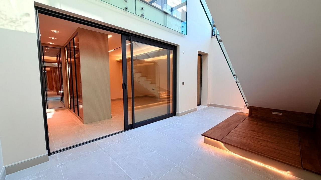 UNIQUE LUXURY VILLA WITH PRIVATE POOL & MODERN MEDITERRANEAN ARCHITECTURE IN KUŞADASI