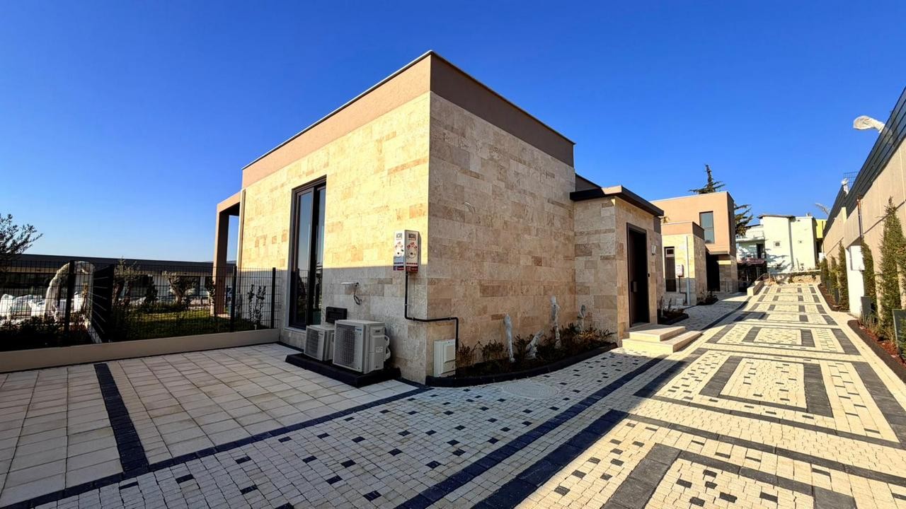 UNIQUE LUXURY VILLA WITH PRIVATE POOL & MODERN MEDITERRANEAN ARCHITECTURE IN KUŞADASI