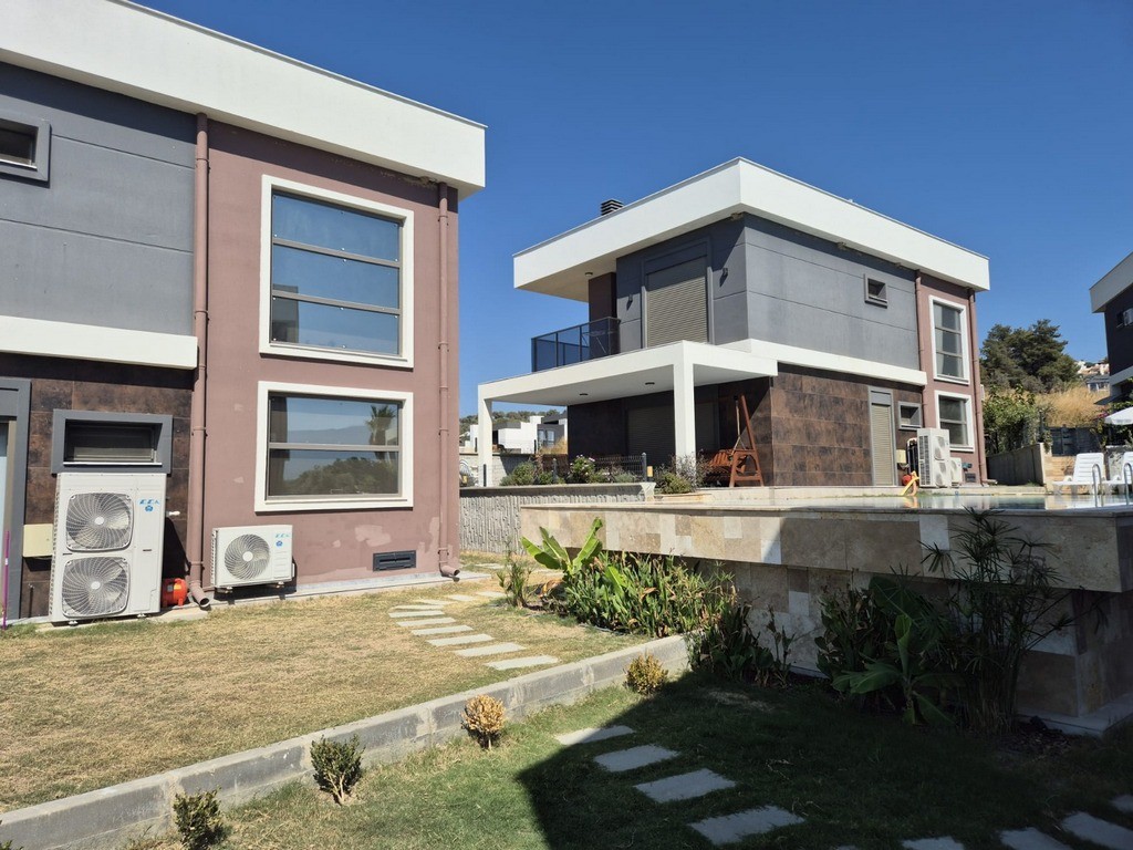 🏡 Sea-View Villa for Sale in Kuşadası Soğucak! 🌊
