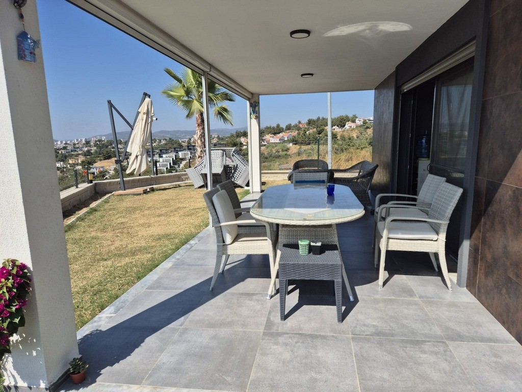 🏡 Sea-View Villa for Sale in Kuşadası Soğucak! 🌊