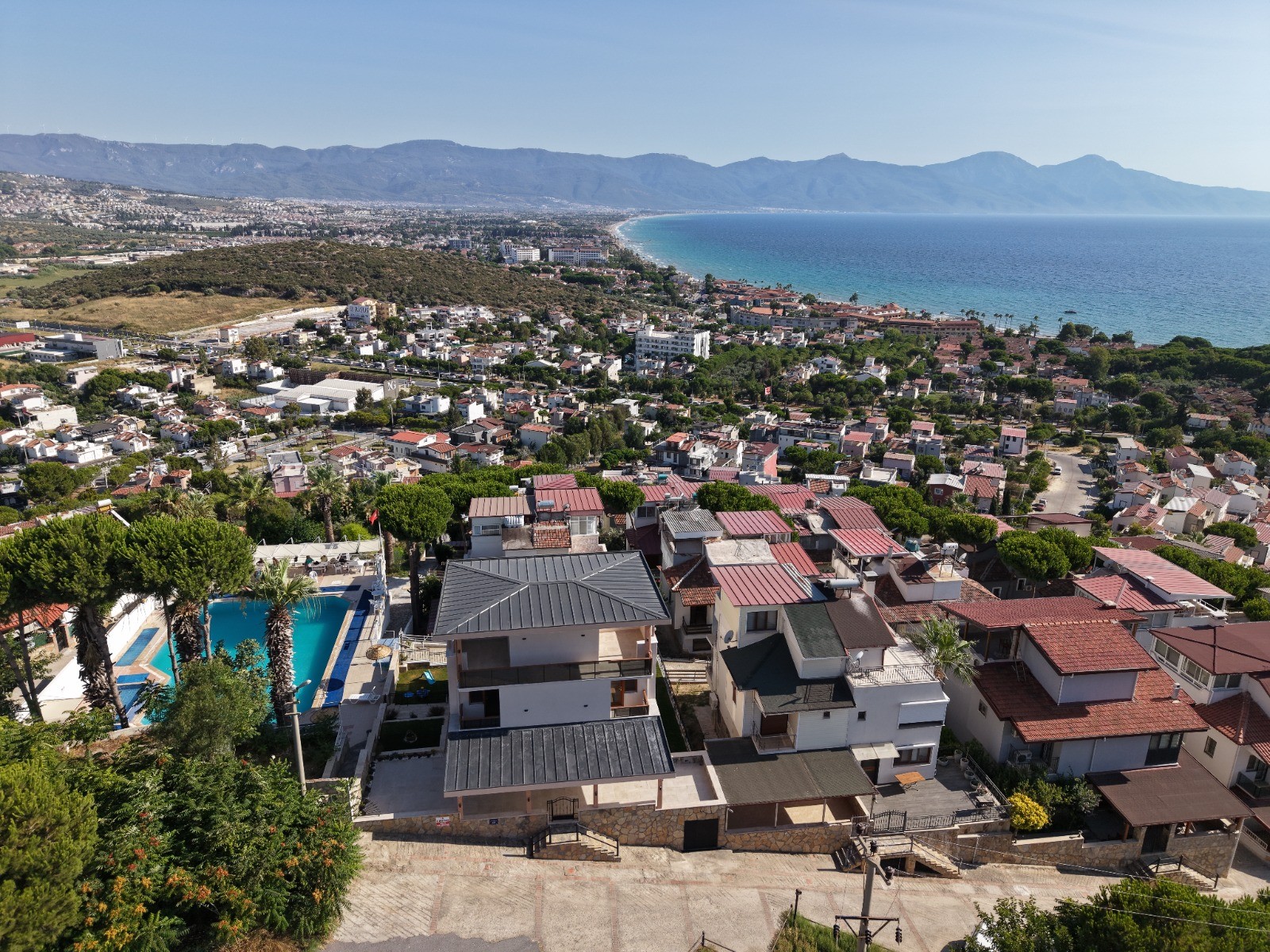PRESTIGIOUS 6+1 VILLA WITH PANORAMIC SEA VIEWS & DIRECT POOL ACCESS | YAVANSU, KUŞADASI