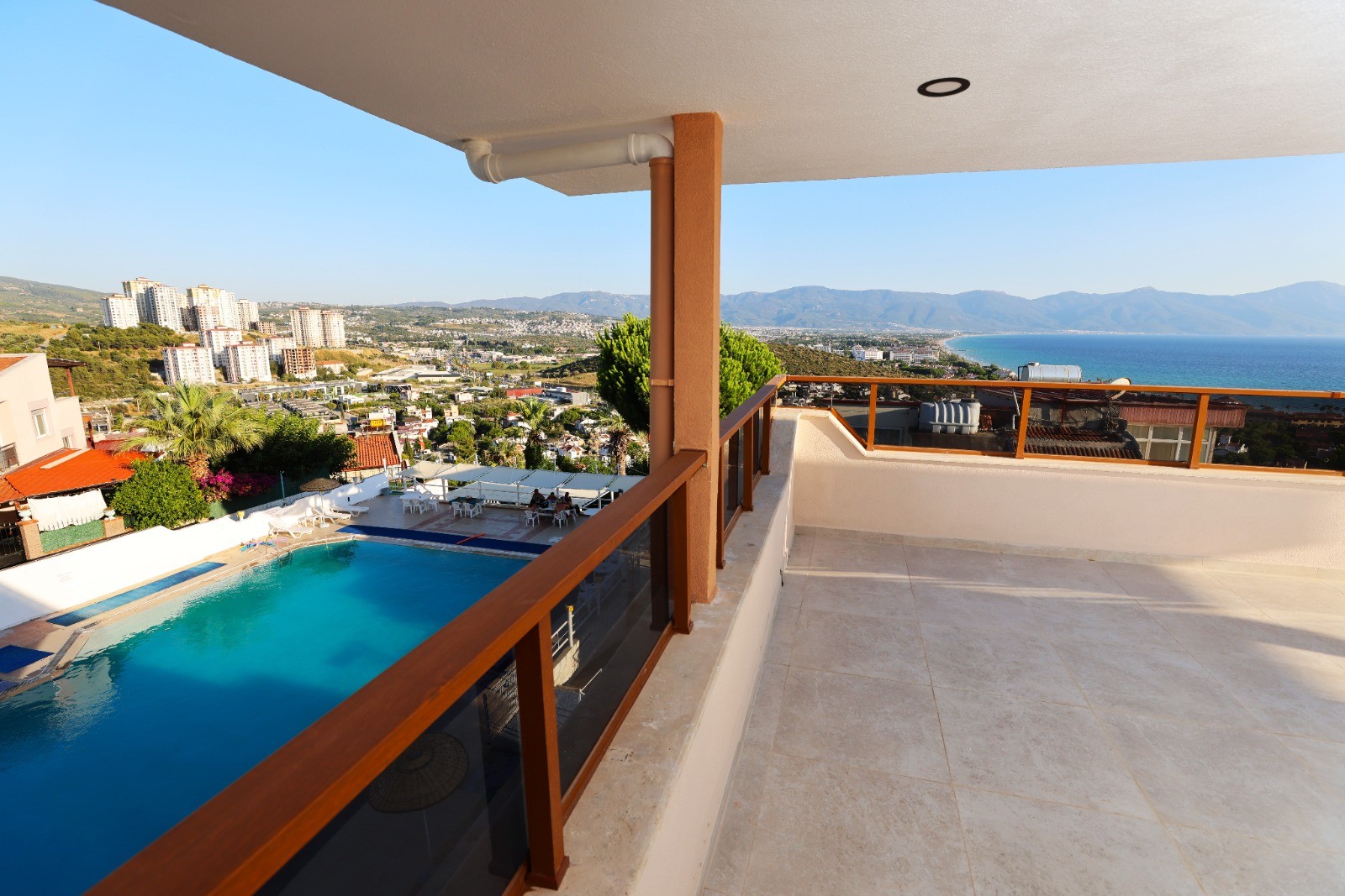 PRESTIGIOUS 6+1 VILLA WITH PANORAMIC SEA VIEWS & DIRECT POOL ACCESS | YAVANSU, KUŞADASI