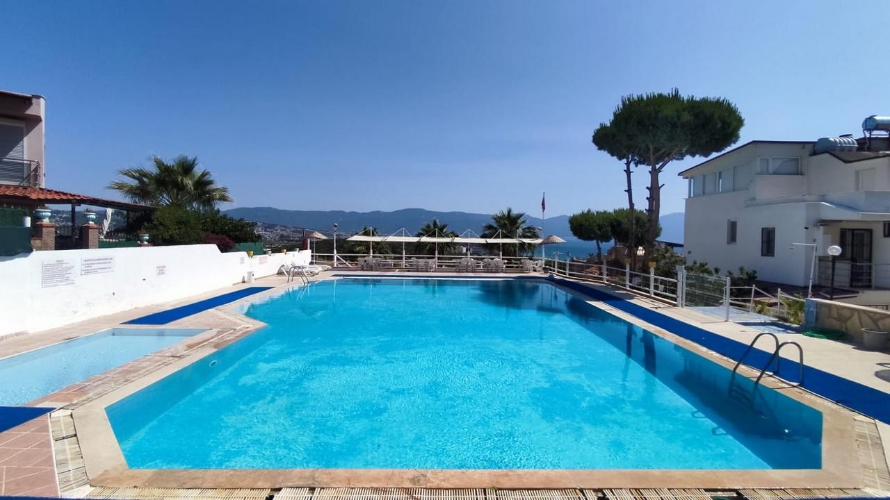 PRESTIGIOUS 6+1 VILLA WITH PANORAMIC SEA VIEWS & DIRECT POOL ACCESS | YAVANSU, KUŞADASI