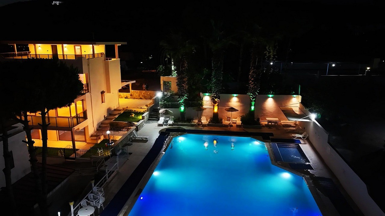 PRESTIGIOUS 6+1 VILLA WITH PANORAMIC SEA VIEWS & DIRECT POOL ACCESS | YAVANSU, KUŞADASI