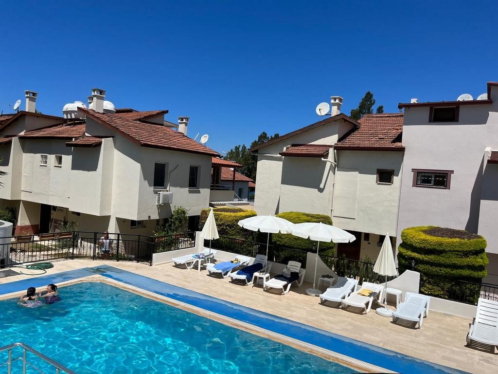 FOR SALE IN KUŞADASI LADIES BEACH | ONLY 400 M TO THE SEA | POOLSIDE CORNER VILLA | 140 SQM NET