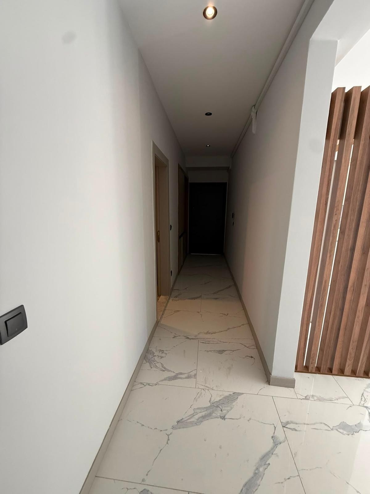 FOR SALE IN KUŞADASI | PRIVATE GARDEN 2+1 | 75 SQM | 50 SQM GARDEN & TERRACE | INDOOR & OUTDOOR POOLS