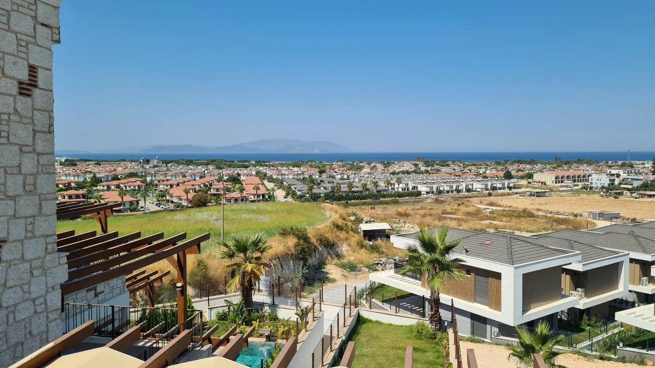 2+1 DETACHED VILLA WITH SEA VIEW IN KARAOVA, KUŞADASI
