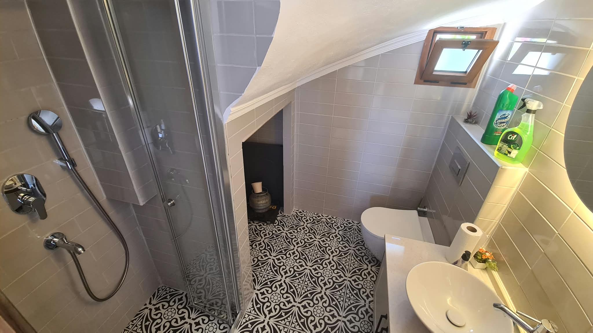 2+1 DETACHED VILLA WITH SEA VIEW IN KARAOVA, KUŞADASI