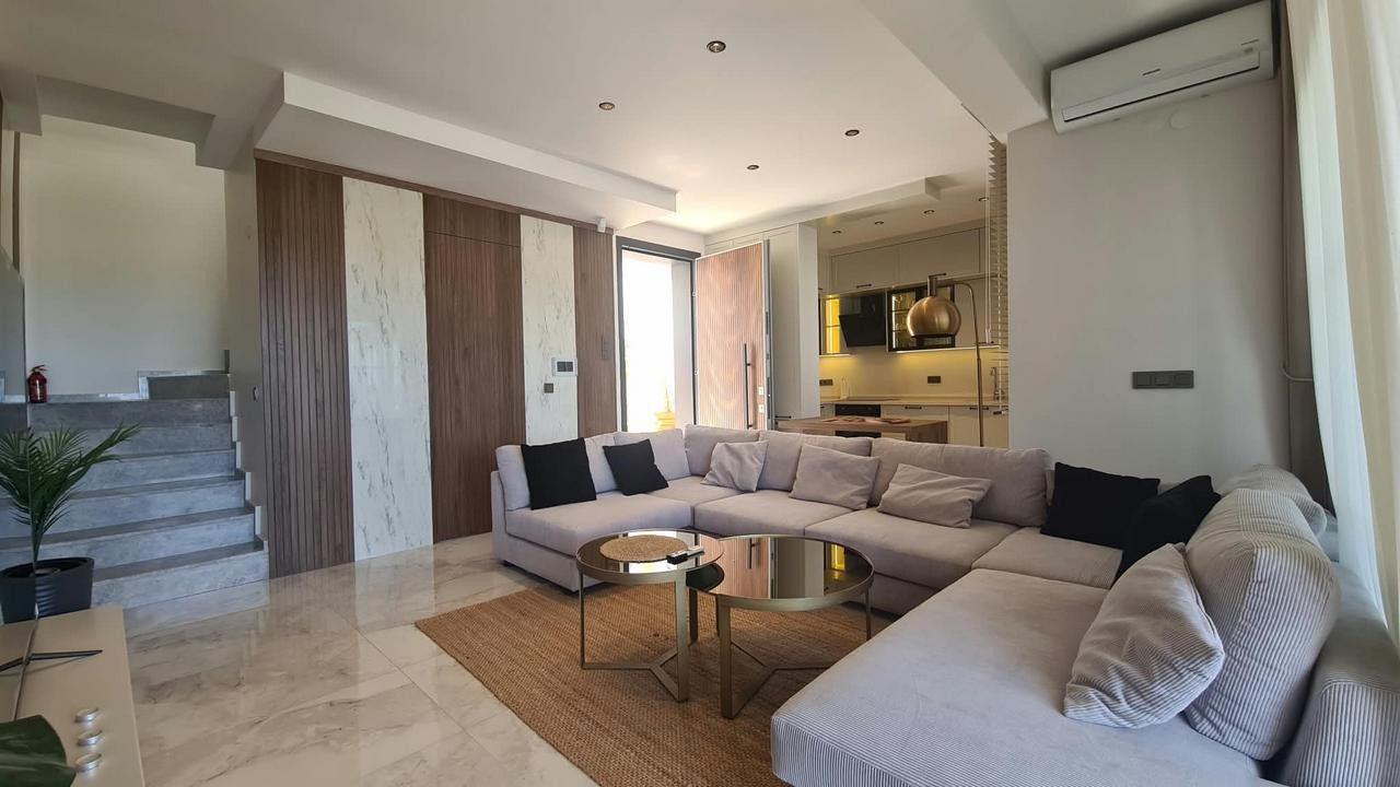 2+1 DETACHED VILLA WITH SEA VIEW IN KARAOVA, KUŞADASI